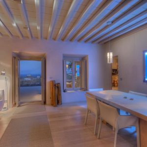 2421_verouti_20120908